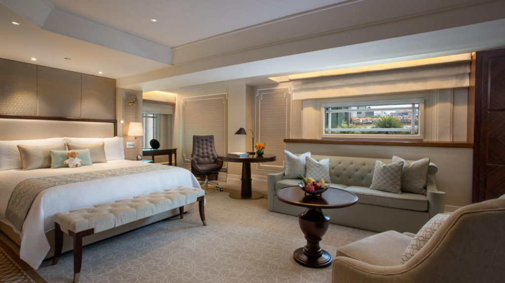 The Fullerton Hotel is Offering 1for1 Room Stays From Now Till 31 May