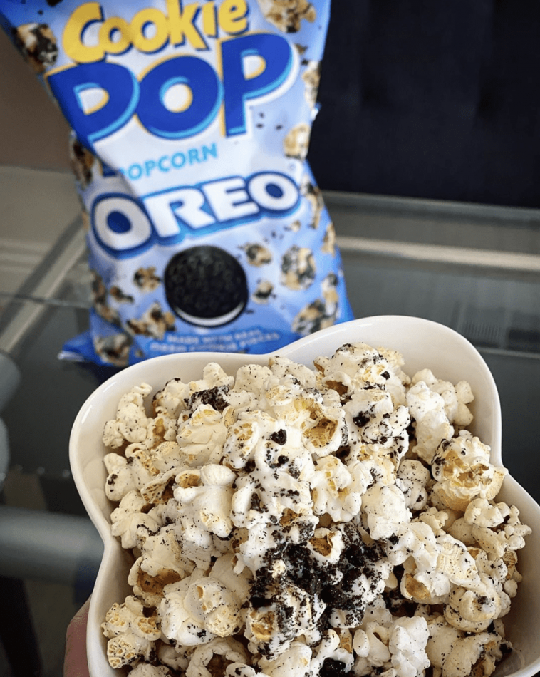 Cookie Pop Popcorn Oreo Made With Real Oreo Chunks Is Now Available