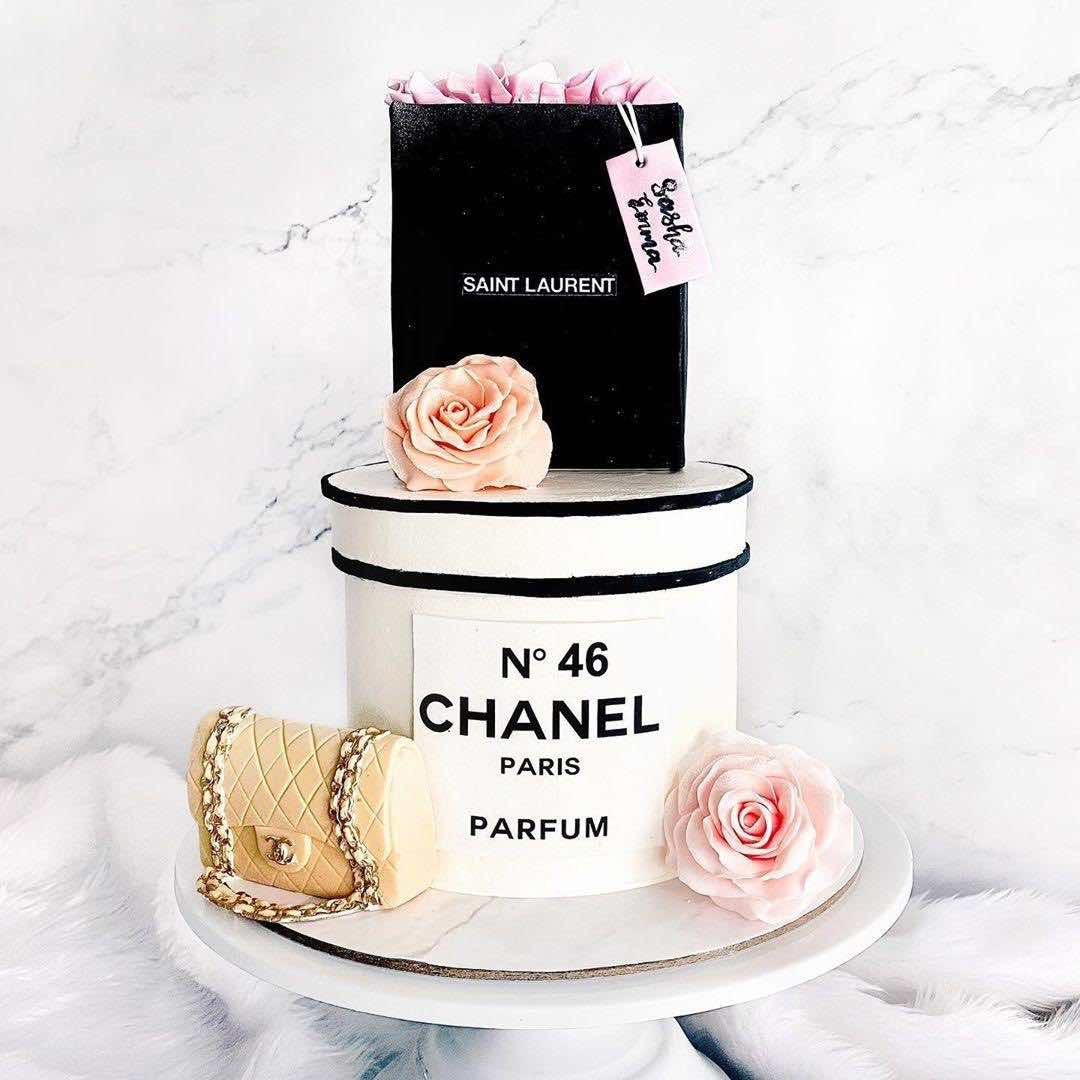 Lily Cakes - Louis Vuitton birthday cake!