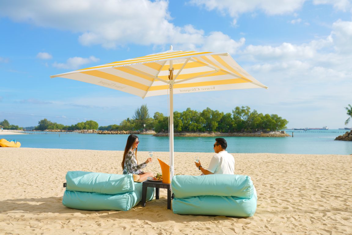 POPUP BEACH CLUB AT SENTOSA WITH VEUVE CLICQUOT CHAMPAGNE & WATER