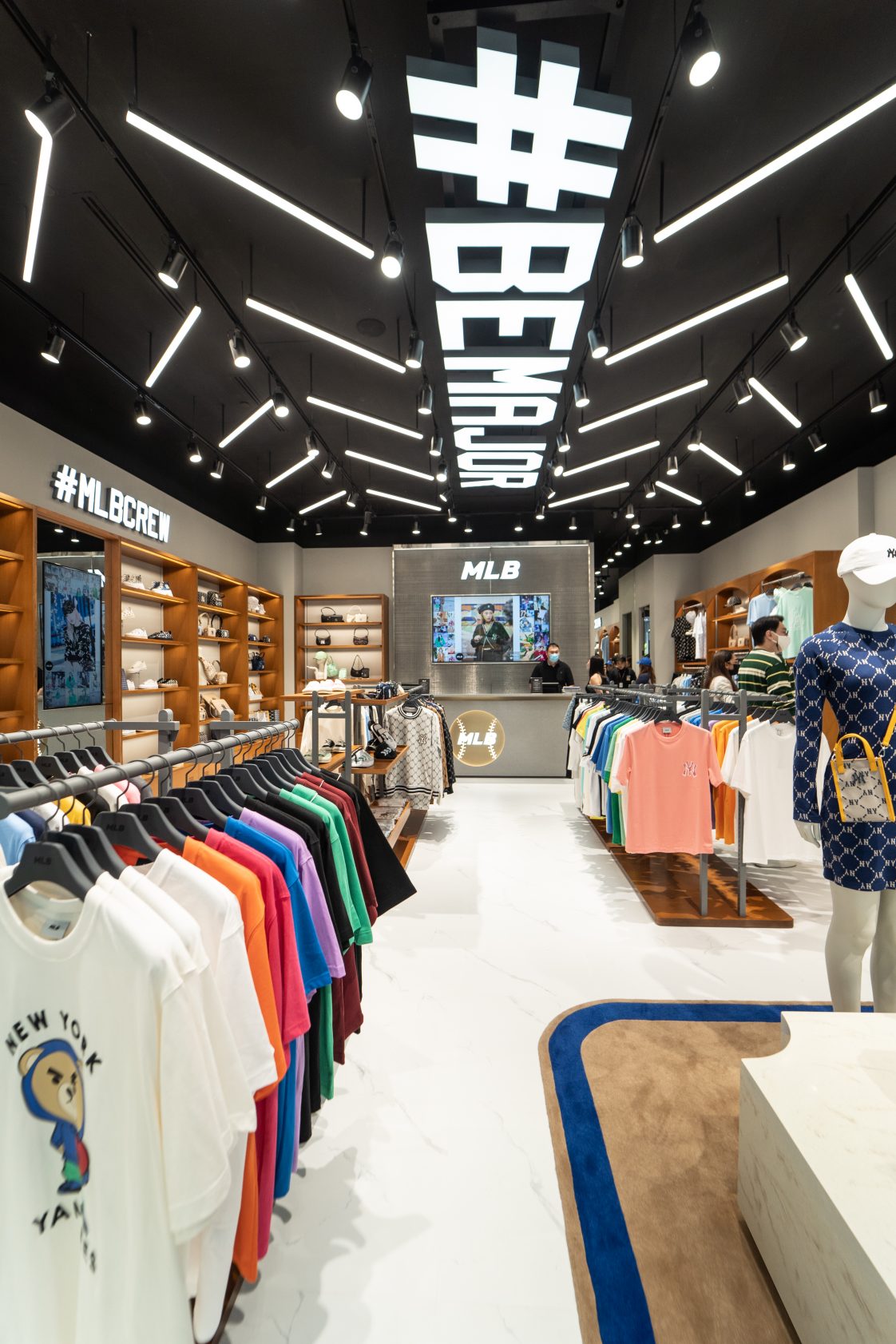 KOREAN LIFESTYLE BRAND MLB OPENS FIRST FLAGSHIP STORE AT MANDARIN