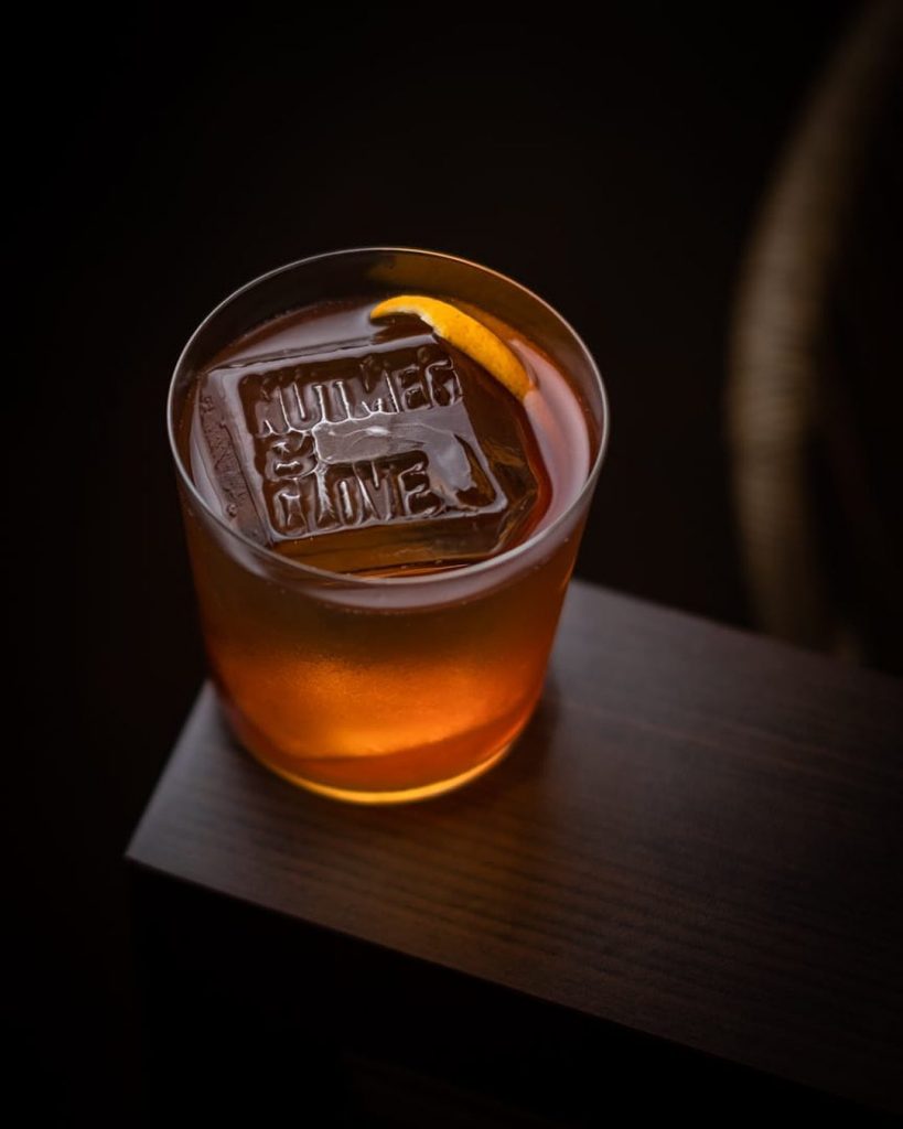 NUTMEG & CLOVE HAS FREE FLOW CHICKEN SANDWICHES DAILY DURING HAPPY HOUR