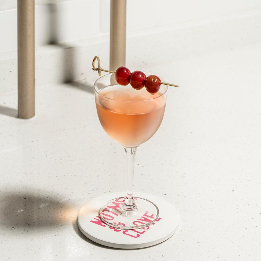 NUTMEG & CLOVE HAS FREE FLOW CHICKEN SANDWICHES DAILY DURING HAPPY HOUR