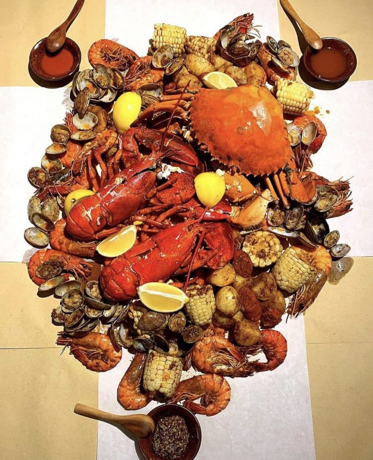 FORAGE FOR YOUR FOOD AT THIS COMMUNAL SEAFOOD GRAZING PRIVATE HOME