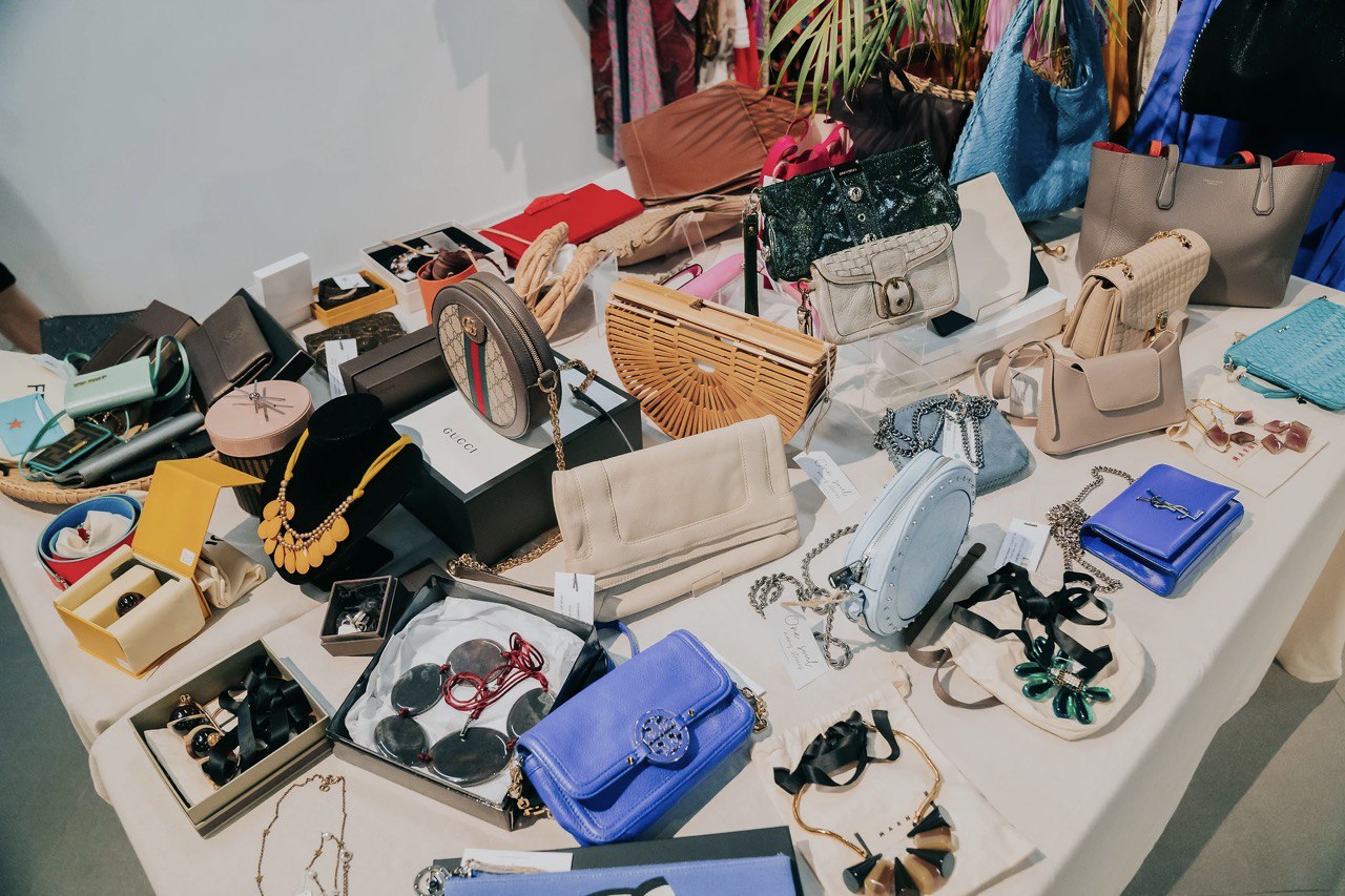 LUXURY POP-UP BOUTIQUE SELLING PRE-LOVED DESIGNER GOODS: CHANEL