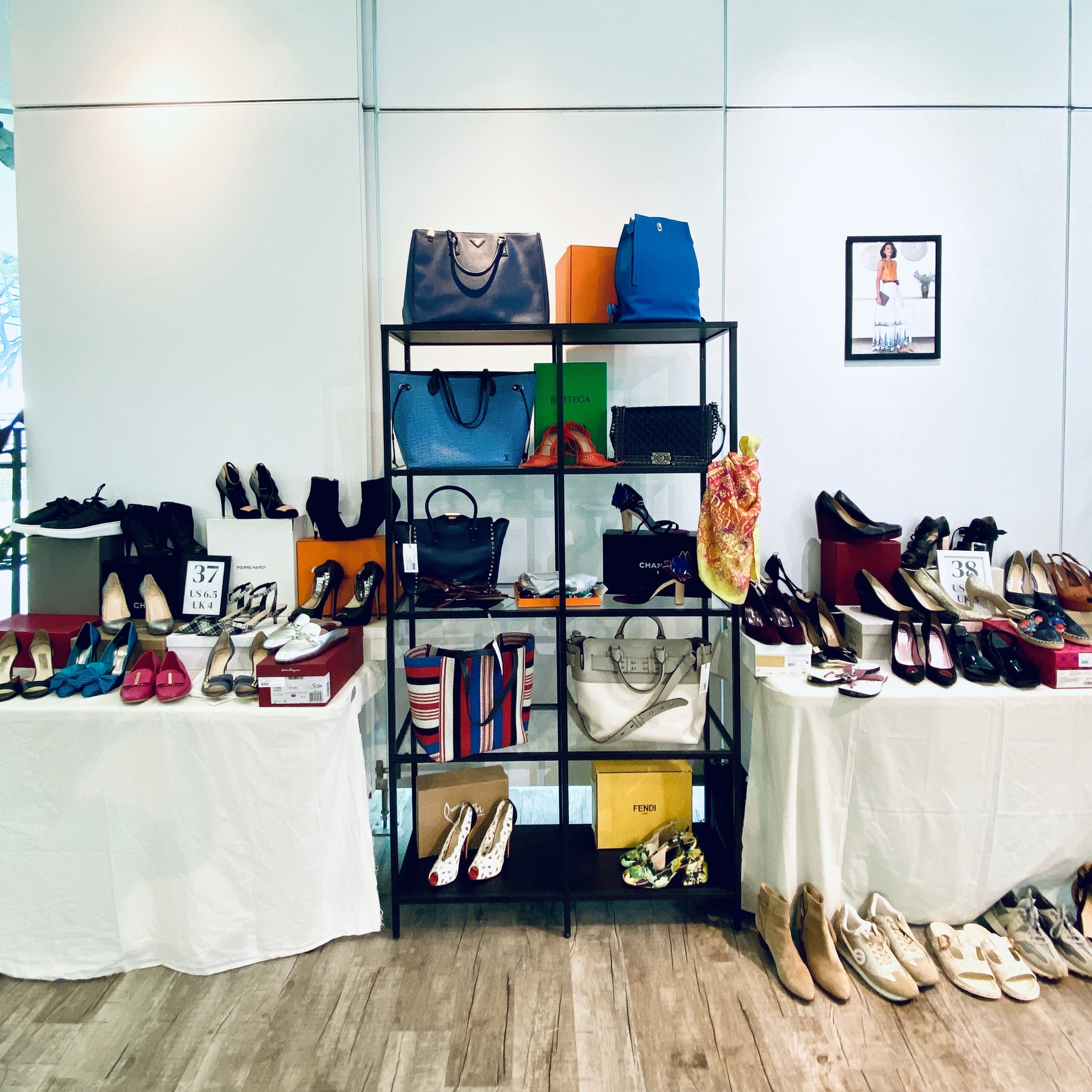 LUXURY POP-UP BOUTIQUE SELLING PRE-LOVED DESIGNER GOODS: CHANEL