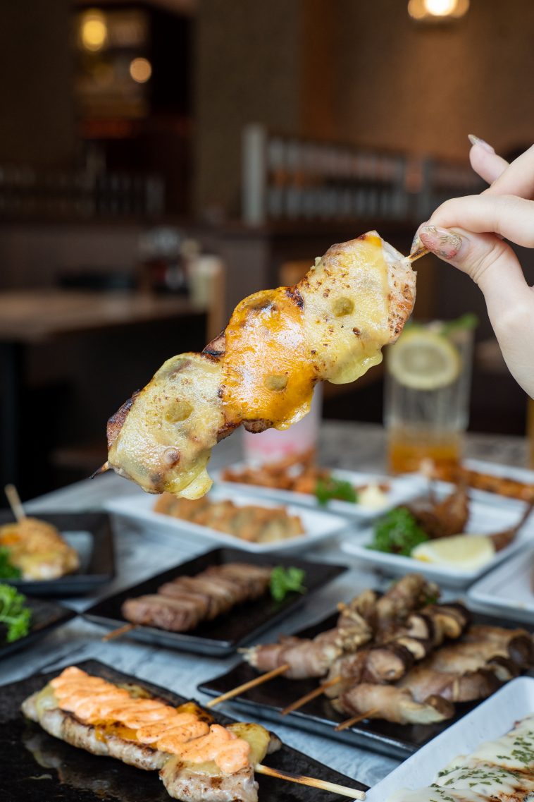 [SHOUT REVIEWS] BUGIS IZAKAYA HAS JUMBO CHARCOALGRILLED KUSHIYAKI