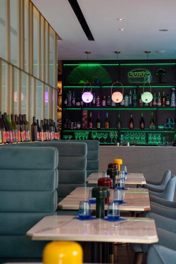 MISH MASH SINGAPORE’S FIRST ECCENTRIC WINECOCKTAIL GASTROBAR WITH