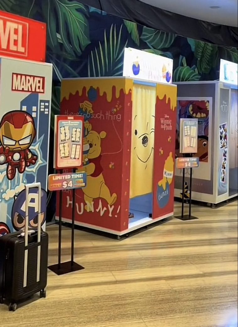 2 DISNEY PHOTOBOOTH POPUP AT JEWEL CHANGI AIRPORT HAS MARVEL, MICKEY