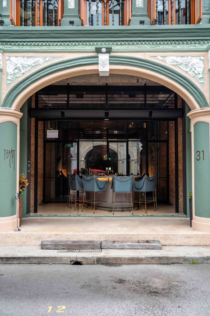 TEMPT: RUSTIC INDUSTRIAL-STYLE GASTROBAR THAT SERVES PREMIUM EXOTIC ...