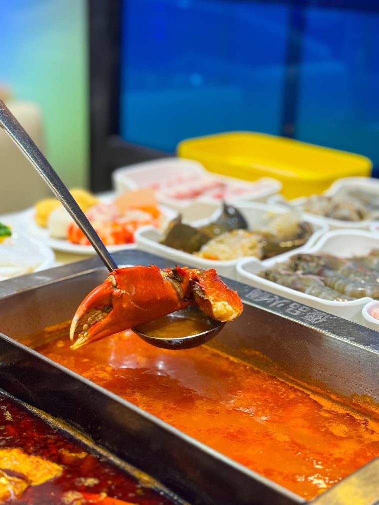 UNLIMITED CRAB HOTPOT BUFFET IN ORCHARD WITH FREE FLOW SEAFOOD, MEATS