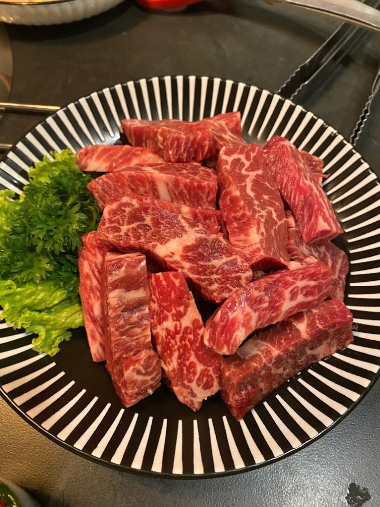 PREMIUM KBBQ BUFFET WITH UNLIMITED MARBLED BEEF SHORT RIB, LA GALBI