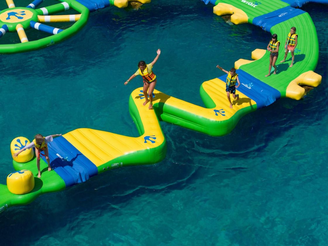 HYDRODASH: FIRST-EVER FLOATING INFLATABLE WATER PARK RE-OPENS AT ...