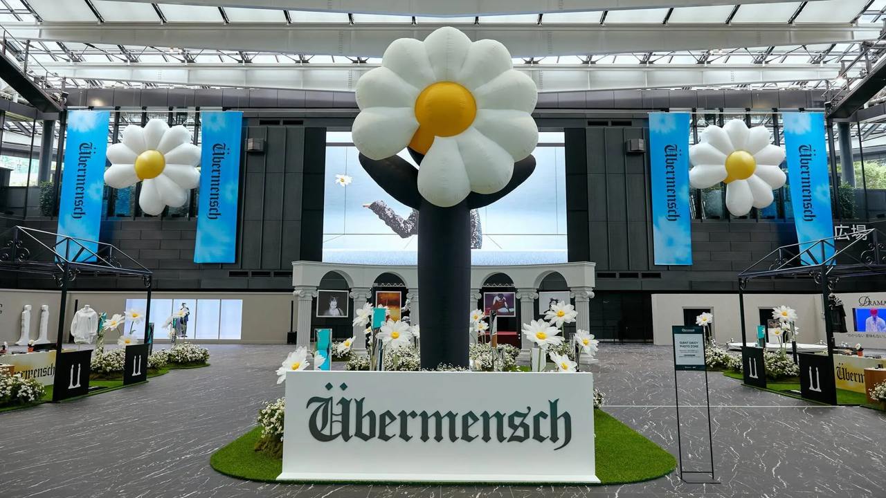 G-DRAGON BRINGS HIS FAMOUS ÜBERMENSCH EXHIBITION POP-UP TO